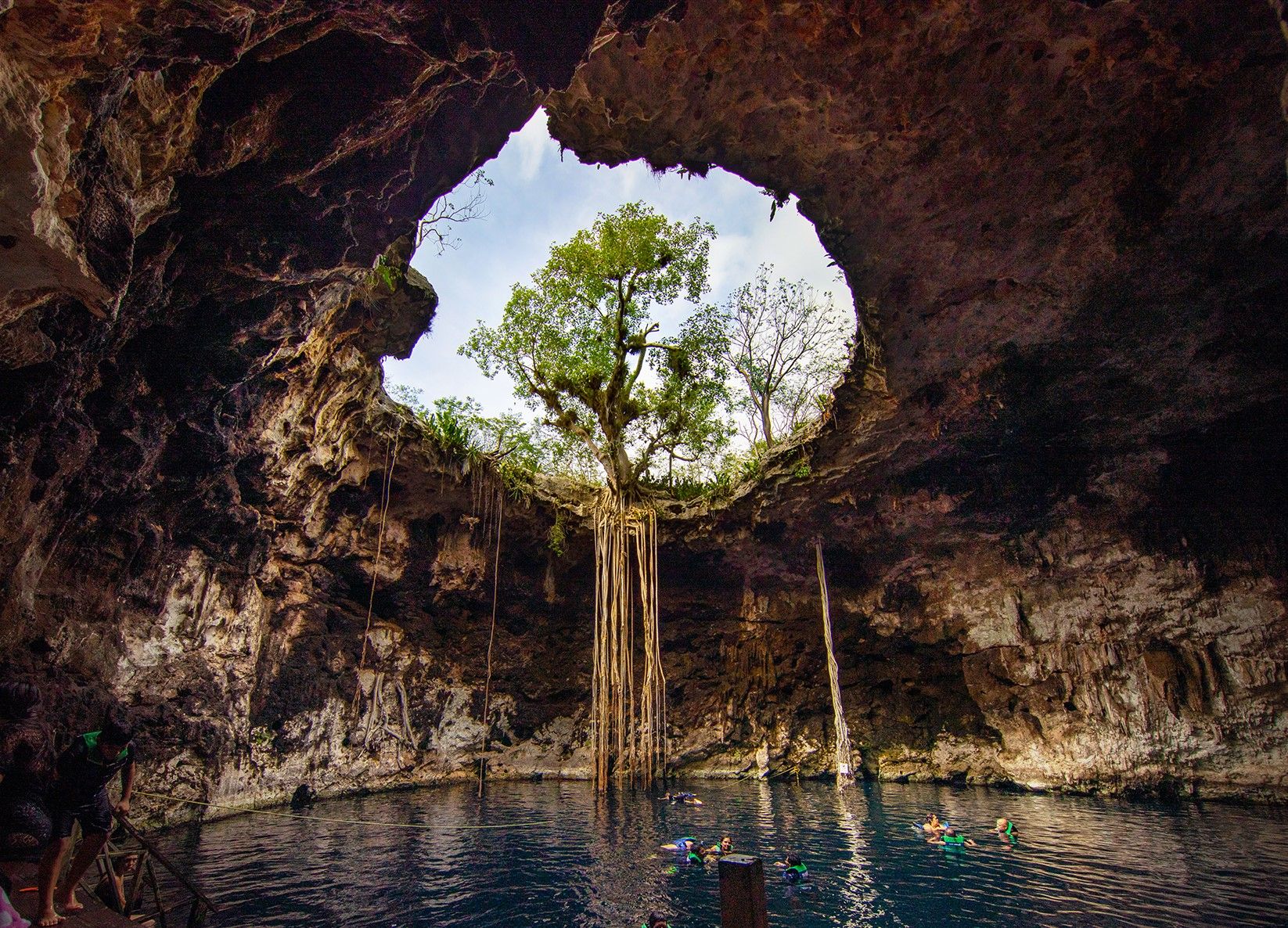 Cenotes_y_Haciendas-Cenotes-SantaBarbara-Hom�n-Xoch'-35-cropped
