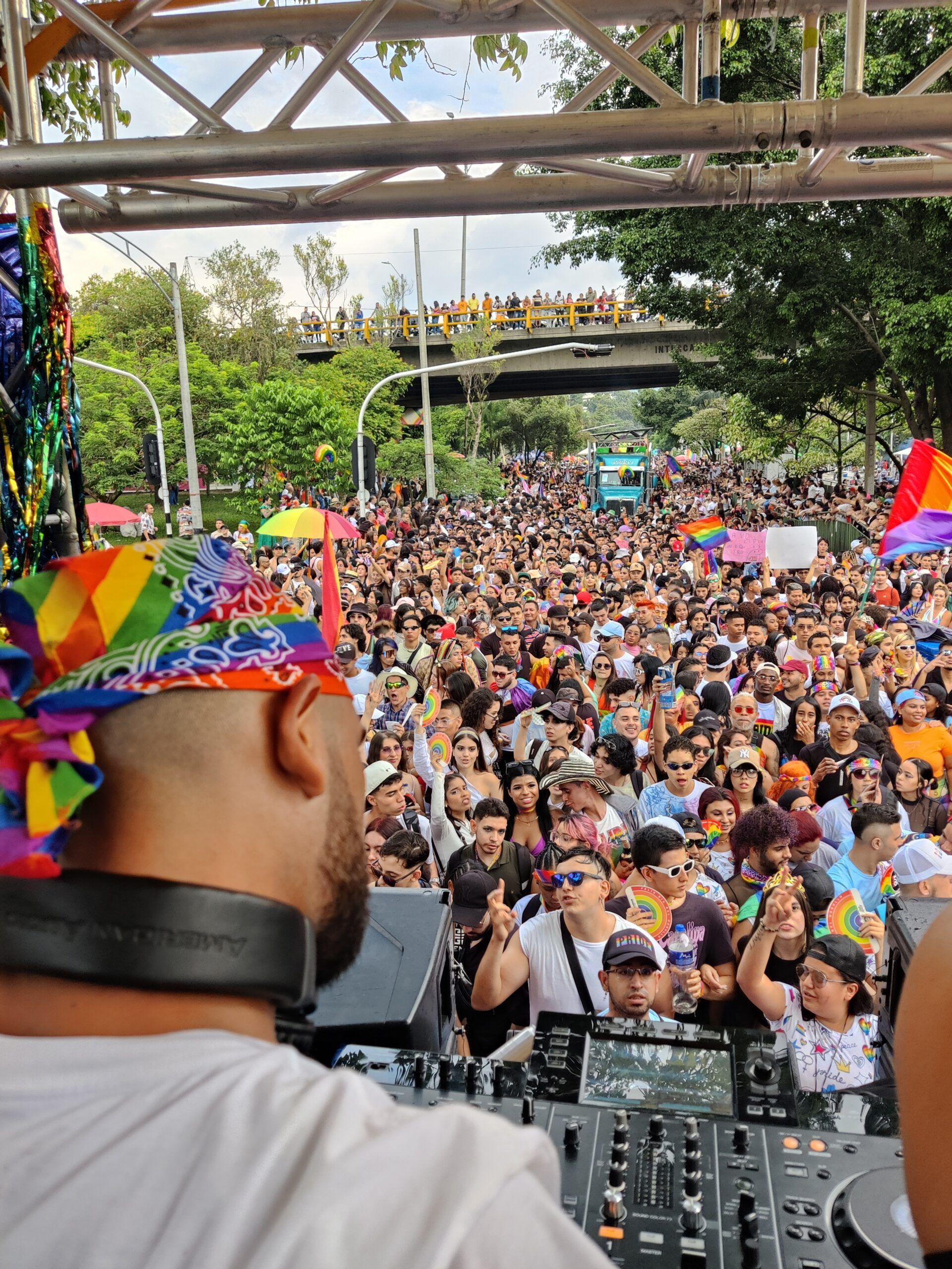 insider's guide lgbtq Medellín