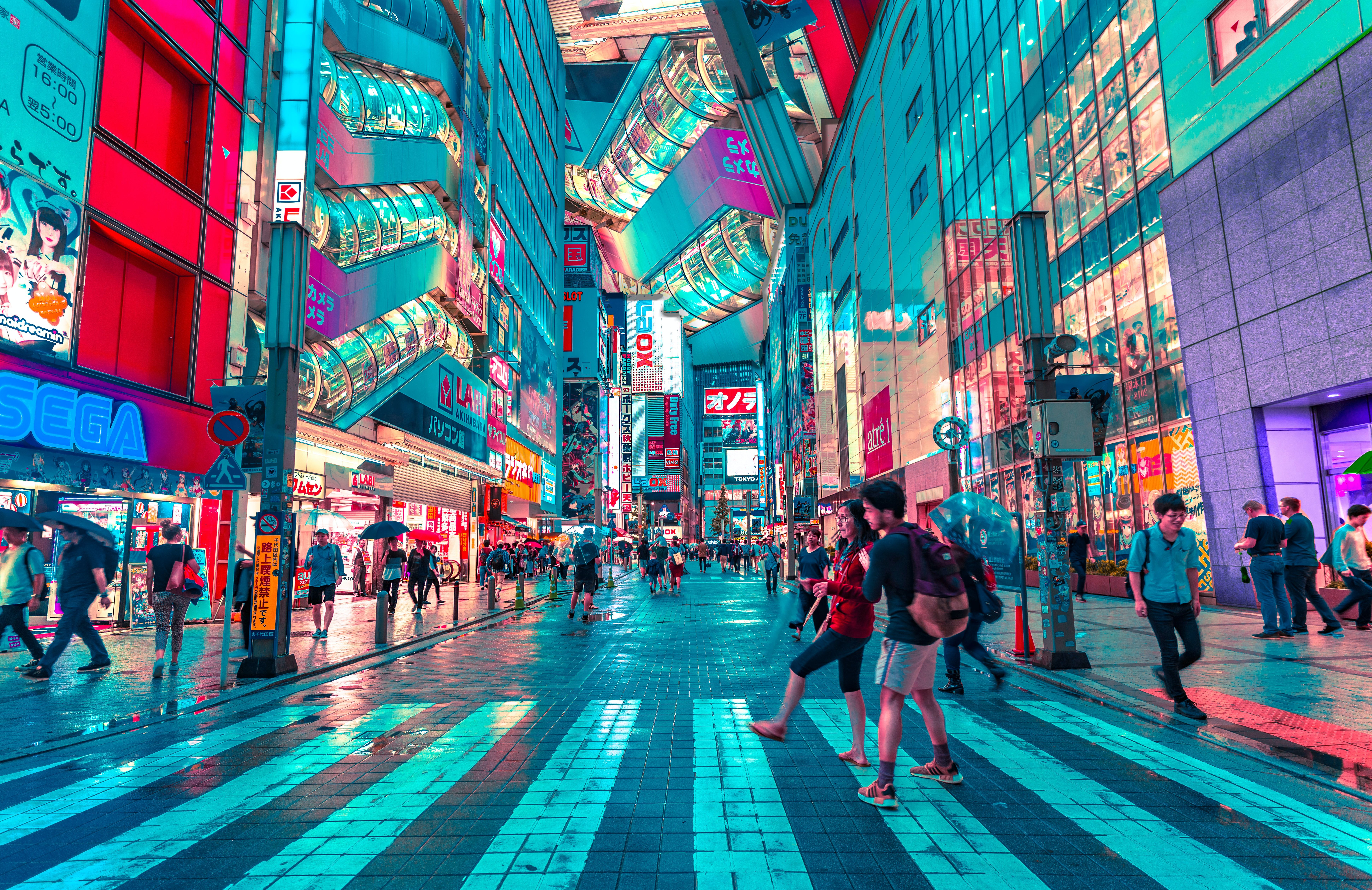 Tokyo street scene